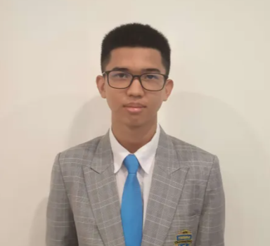 นายสุรวุฒิ เอี่ยมซื่อ